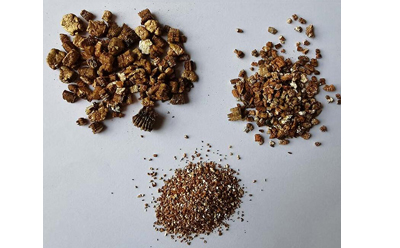 What is the difference between vermiculite and perlite?